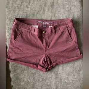 American Eagle super stretch berry-colored denim shorts, size 16 (plus)